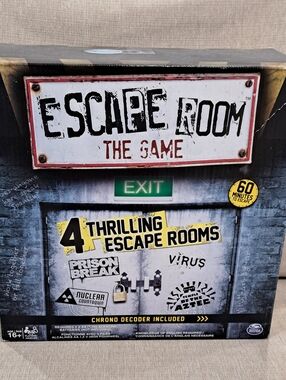 Escape Room The Game 4 Thrilling Escape Rooms with Chrono Decoder- COMPLETE